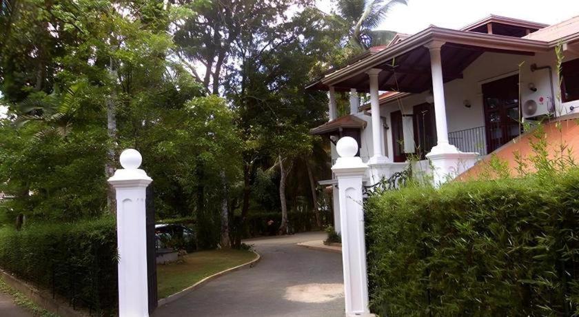 เดอะ เอ็มจีเอส โฮเทล Hotel Elpitiya  ภายนอก รูปภาพ