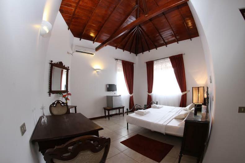 เดอะ เอ็มจีเอส โฮเทล Hotel Elpitiya  ภายนอก รูปภาพ